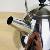 Alessi stainless steel kettle model 9093, design