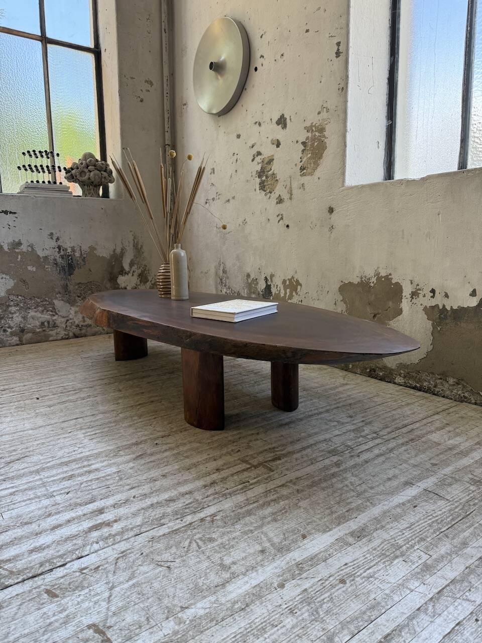 Table basse années 50 plateau bois exotique XXL