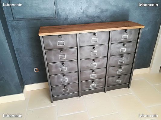 Industrial furniture 15 valves Strafor metal wood