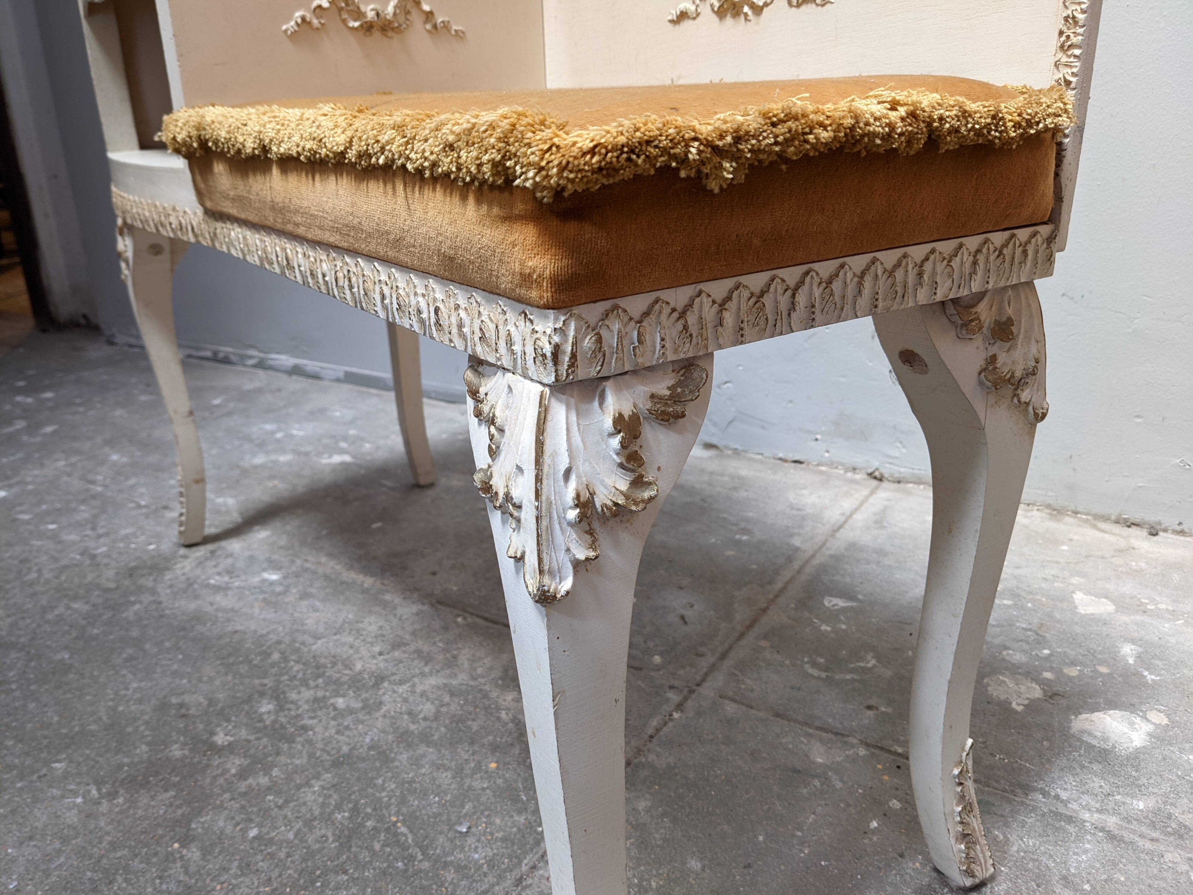 Furniture bench phone classic style