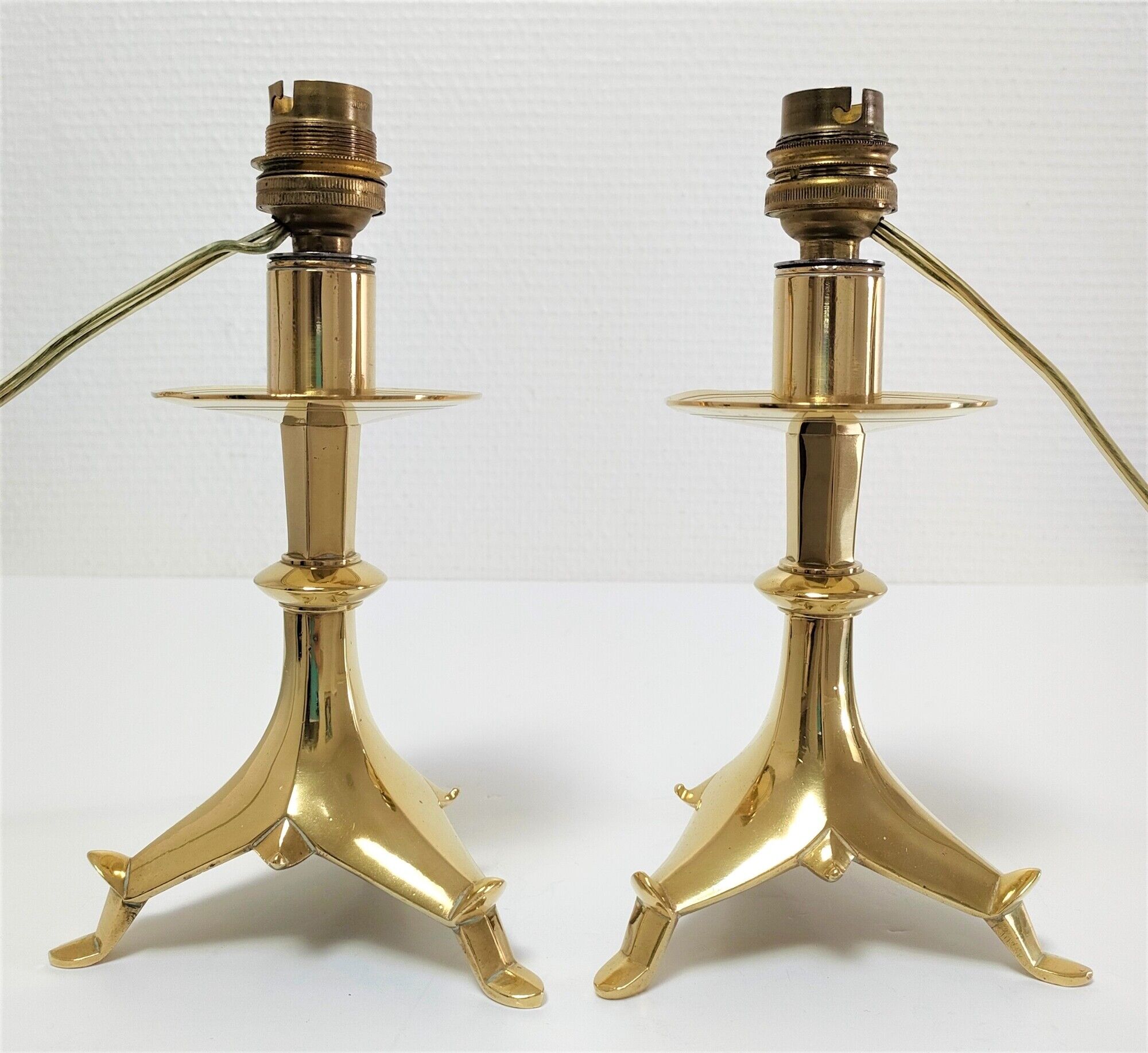 Pair of tripod lamps gilded bronze fondeur Poussielgue-Rusand