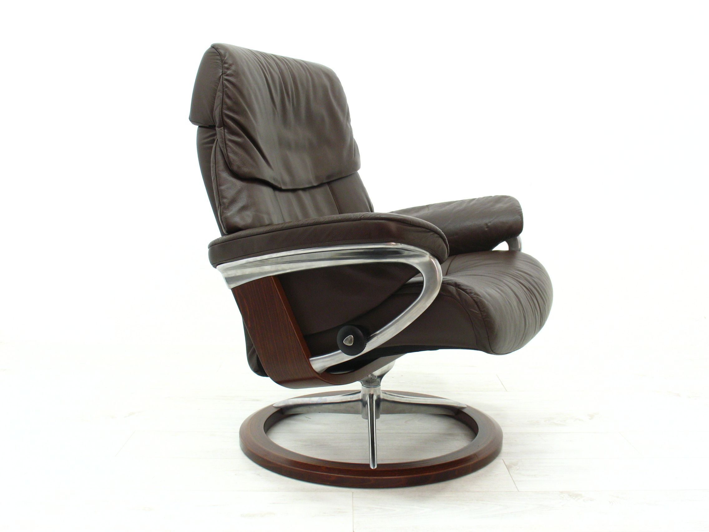 Norwegian Leather Stressless Reno Signature from Ekornes