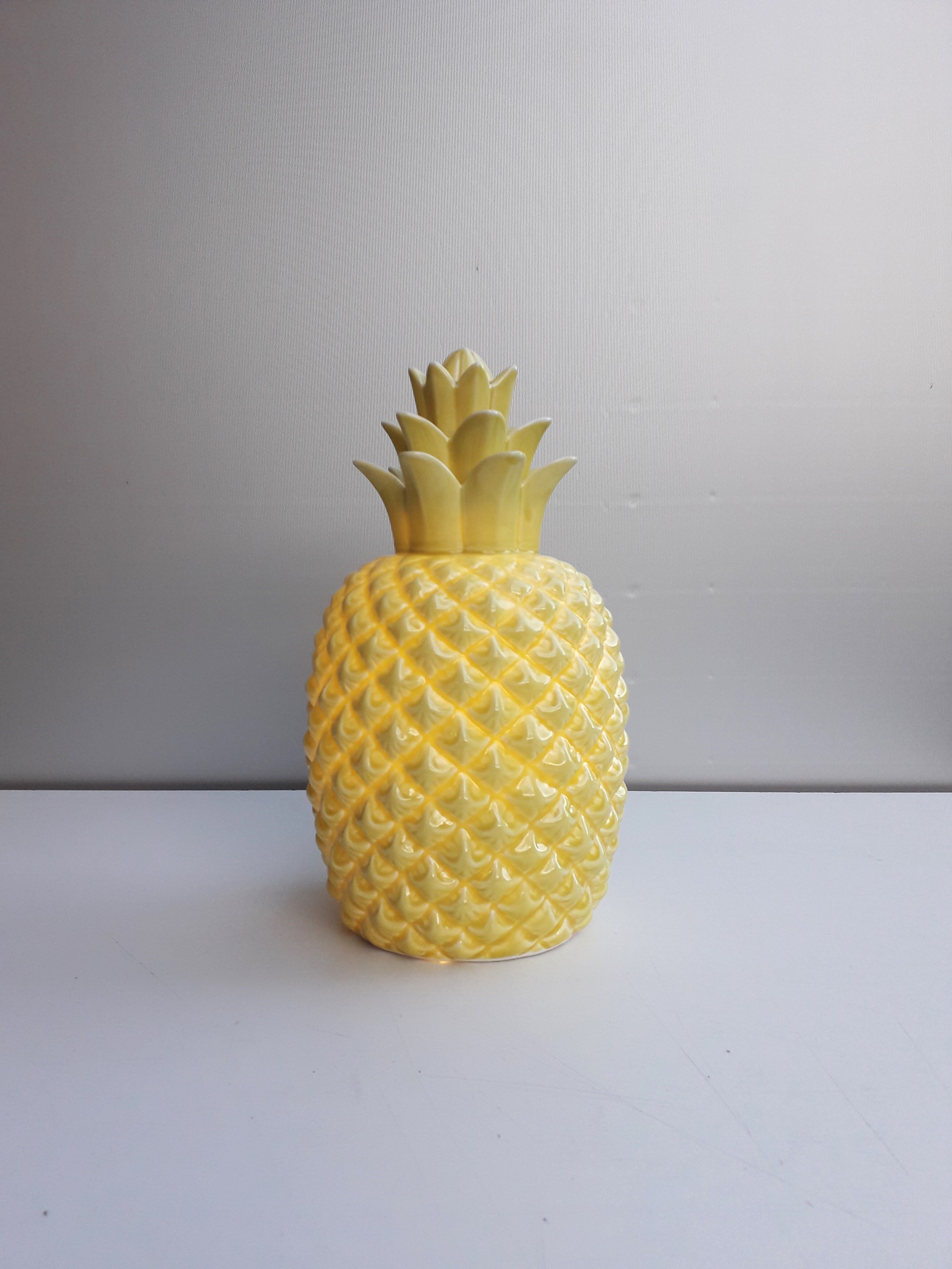 Ceramic pineapple lamp 1990 2000