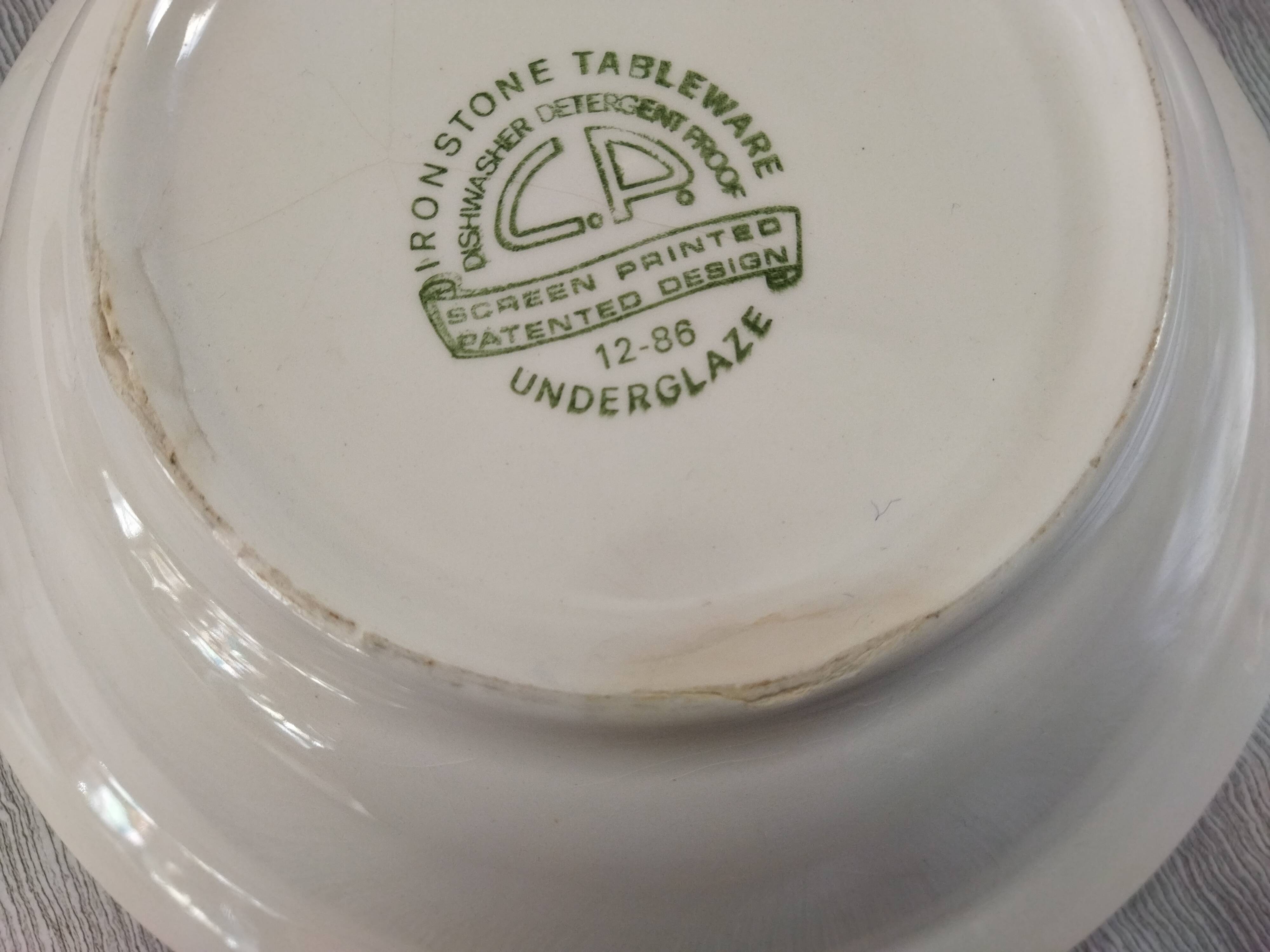 Plat creux bleu & blanc ironstone tableware c.p.