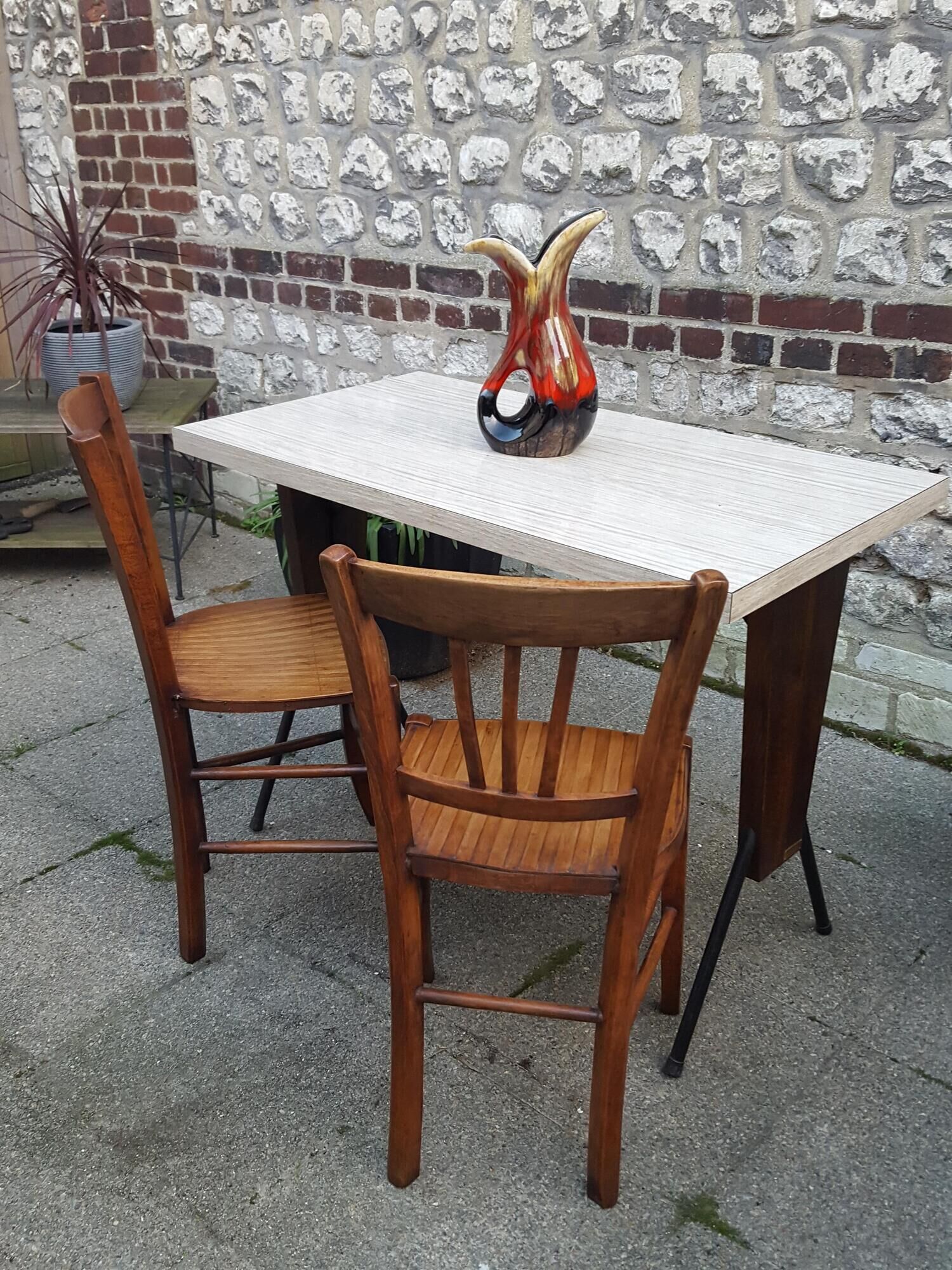 Rare table Bistro formica and mahogany of the Normand workshops