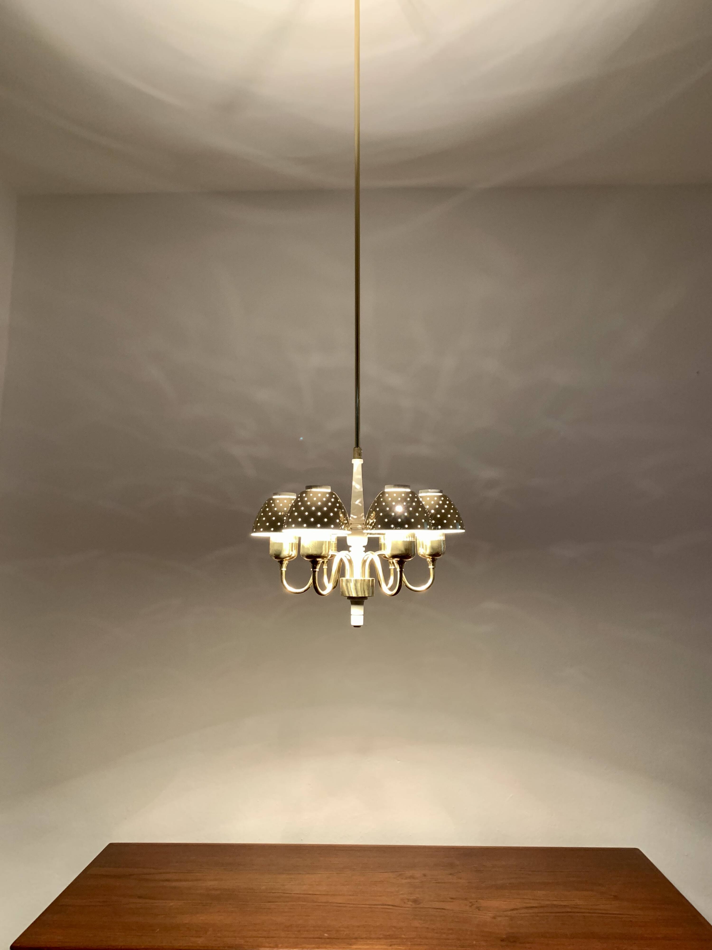 Chandelier en laiton par Hans Agne Jakobsson
