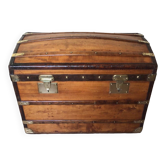 Old trunk Laroque Grenoble