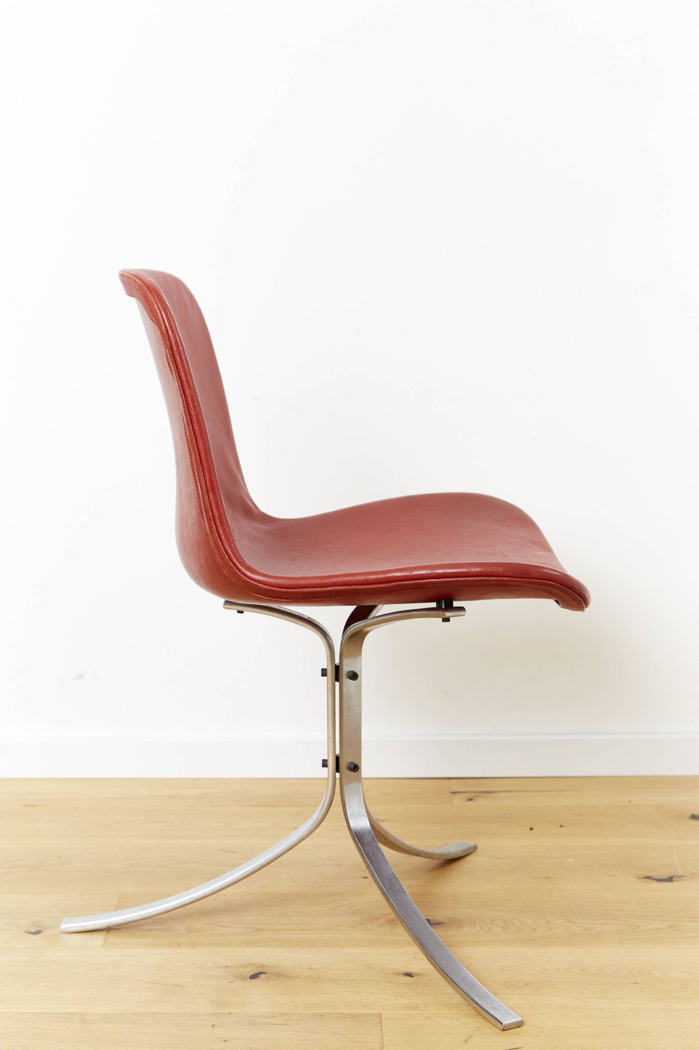 Chaise Poul Kjærholm PK9 pour Fritz Hansen
