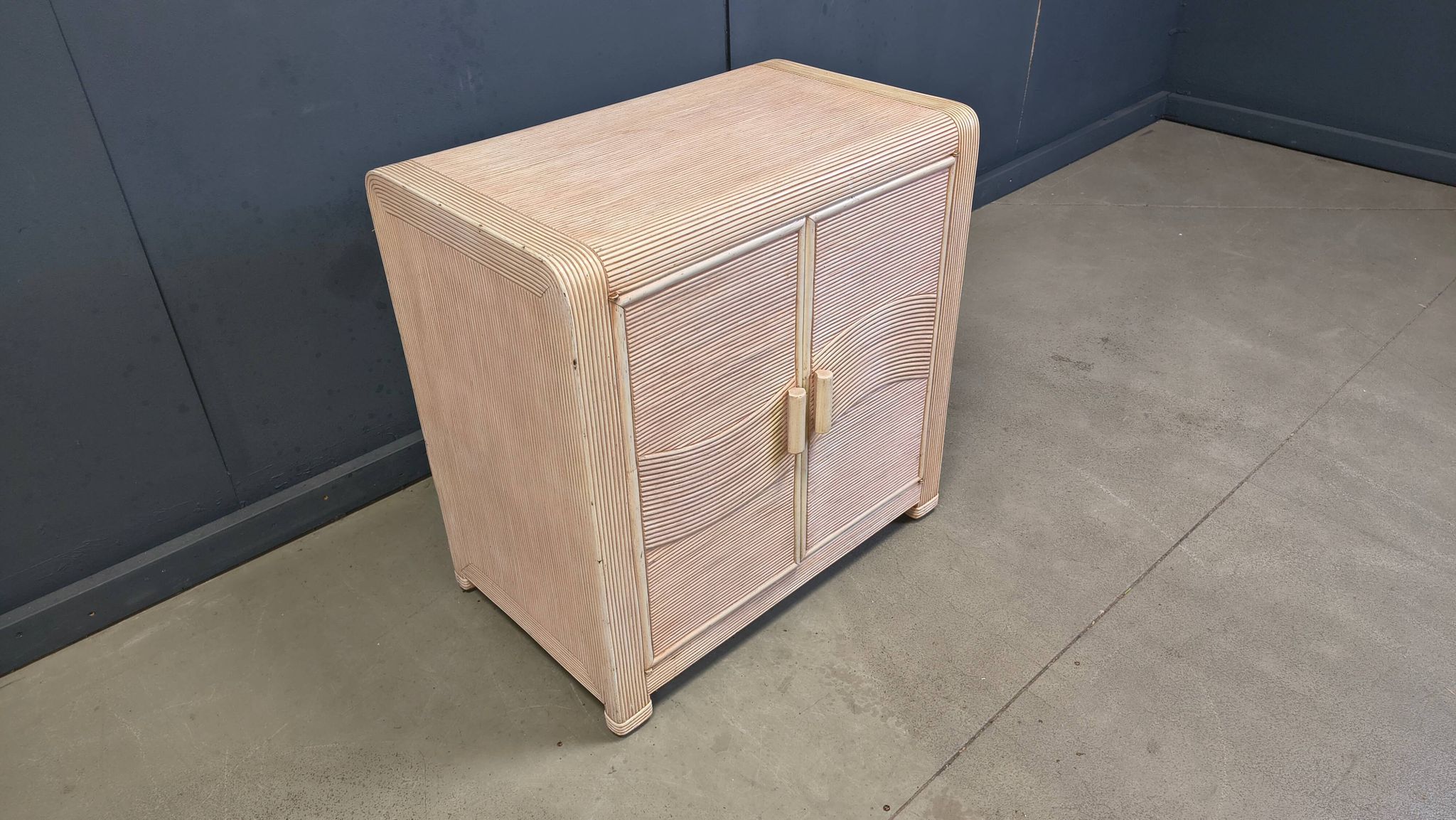 Cabinet en roseau vintage, années 1970