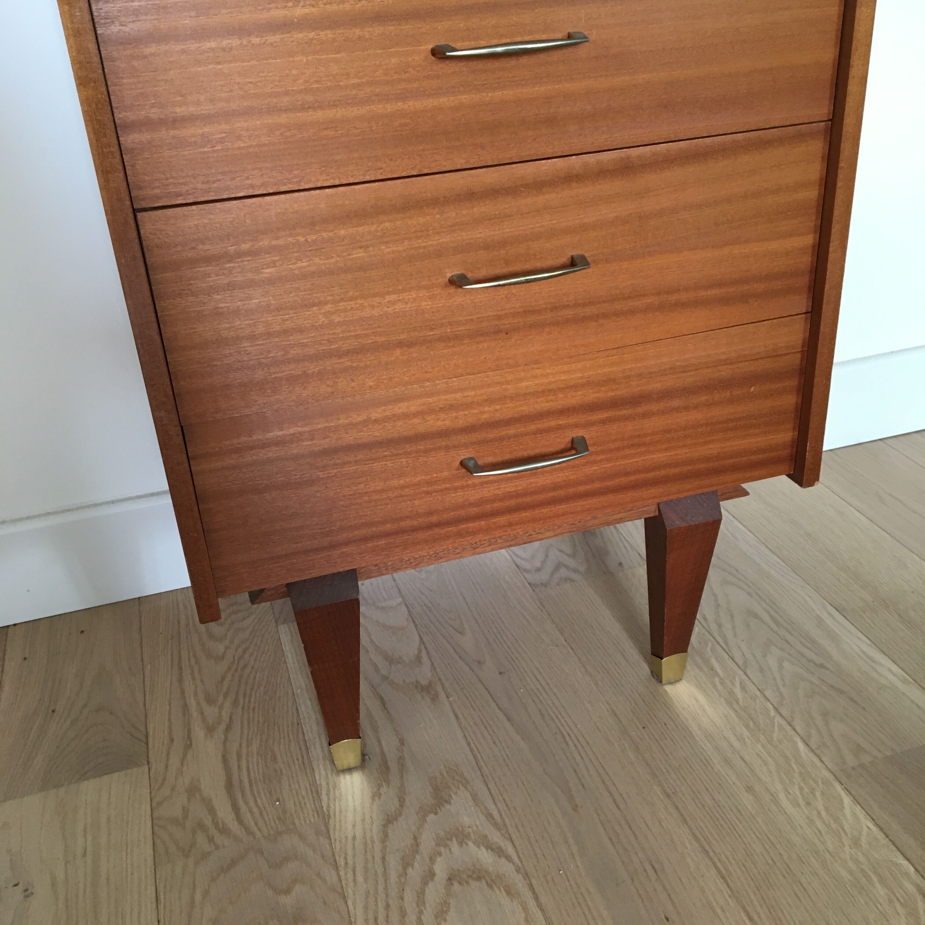 Vintage chest of drawers