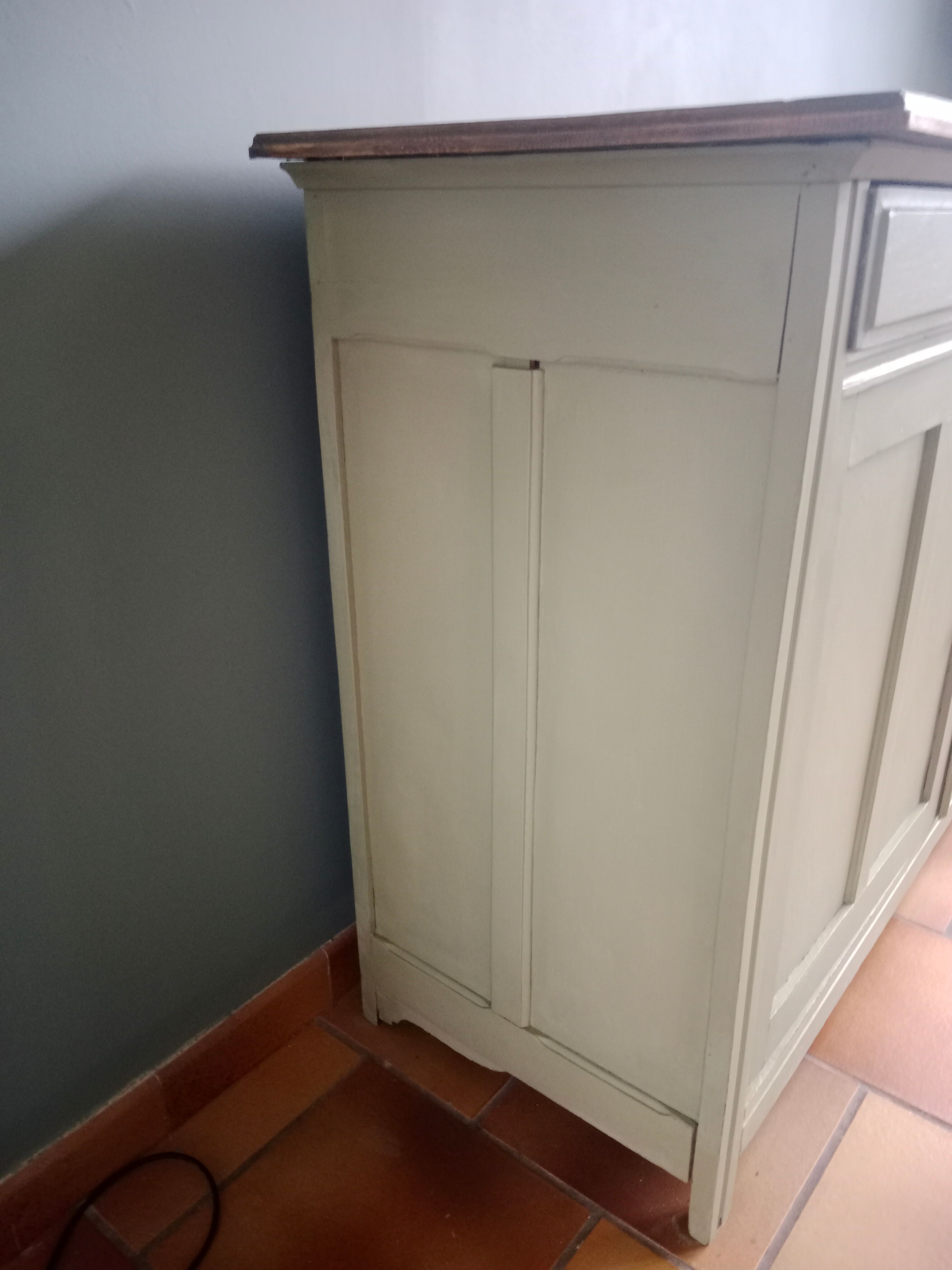 Parisian art deco khaki sideboard