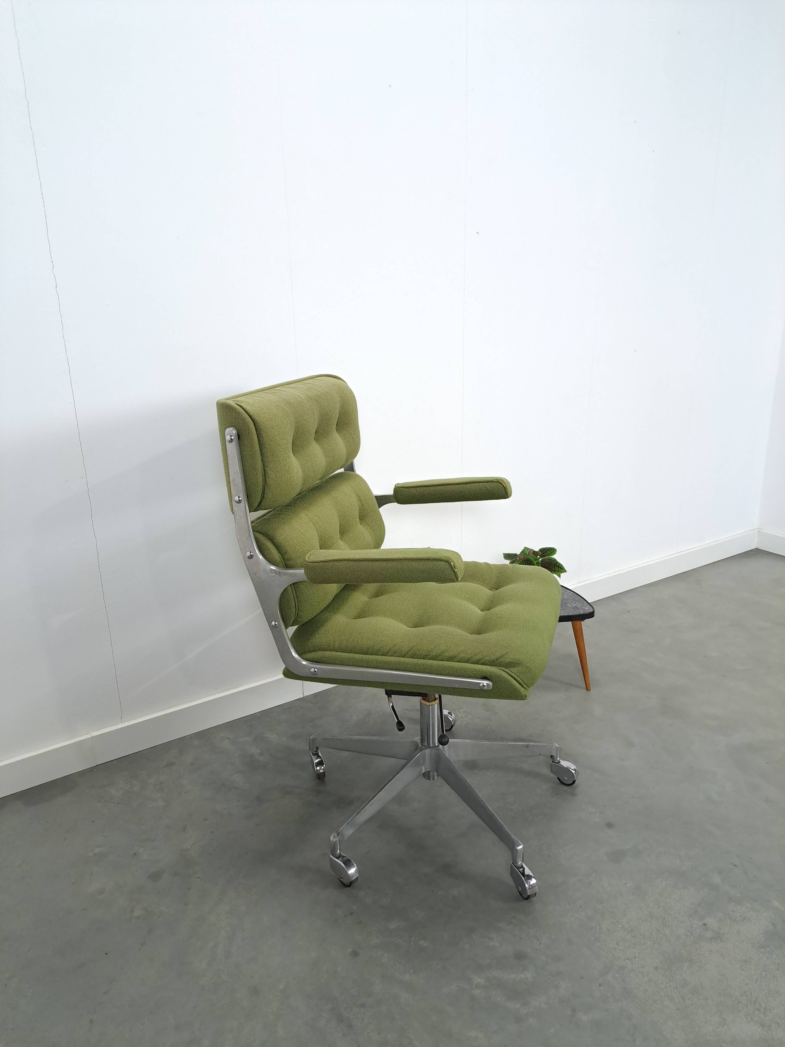 Groene draaibare bureaustoel Ring Mekanikk Norway