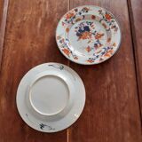 Blue and red floral pattern plates