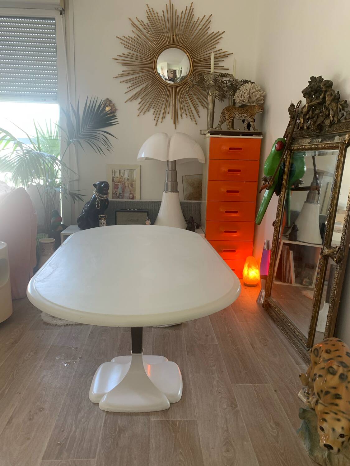 Gautier vintage tulip leg coffee table