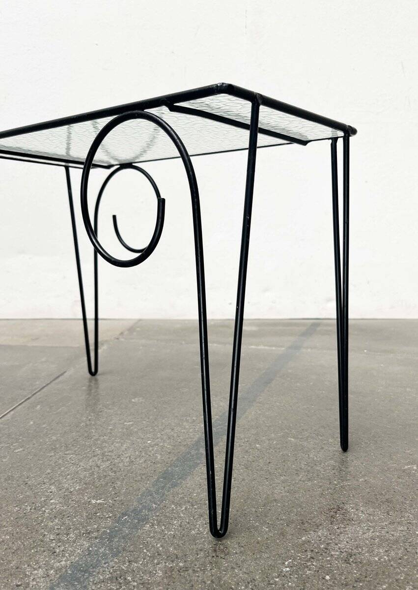 Table d'appoint en verre de style danois String des années 1960, milieu du siècle