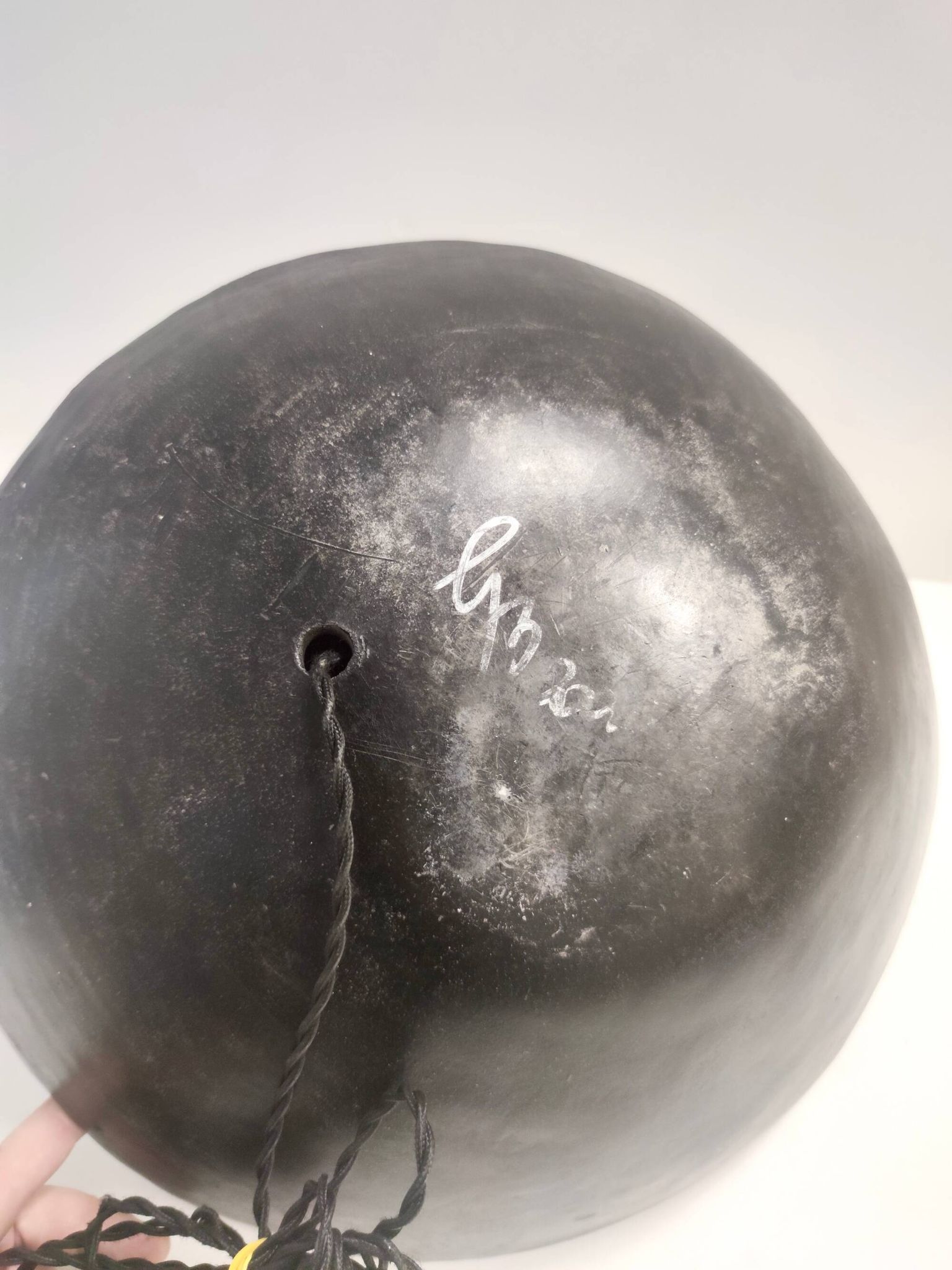 Lampe postmoderne en céramique Raku grise faite à la main, signée, Italie