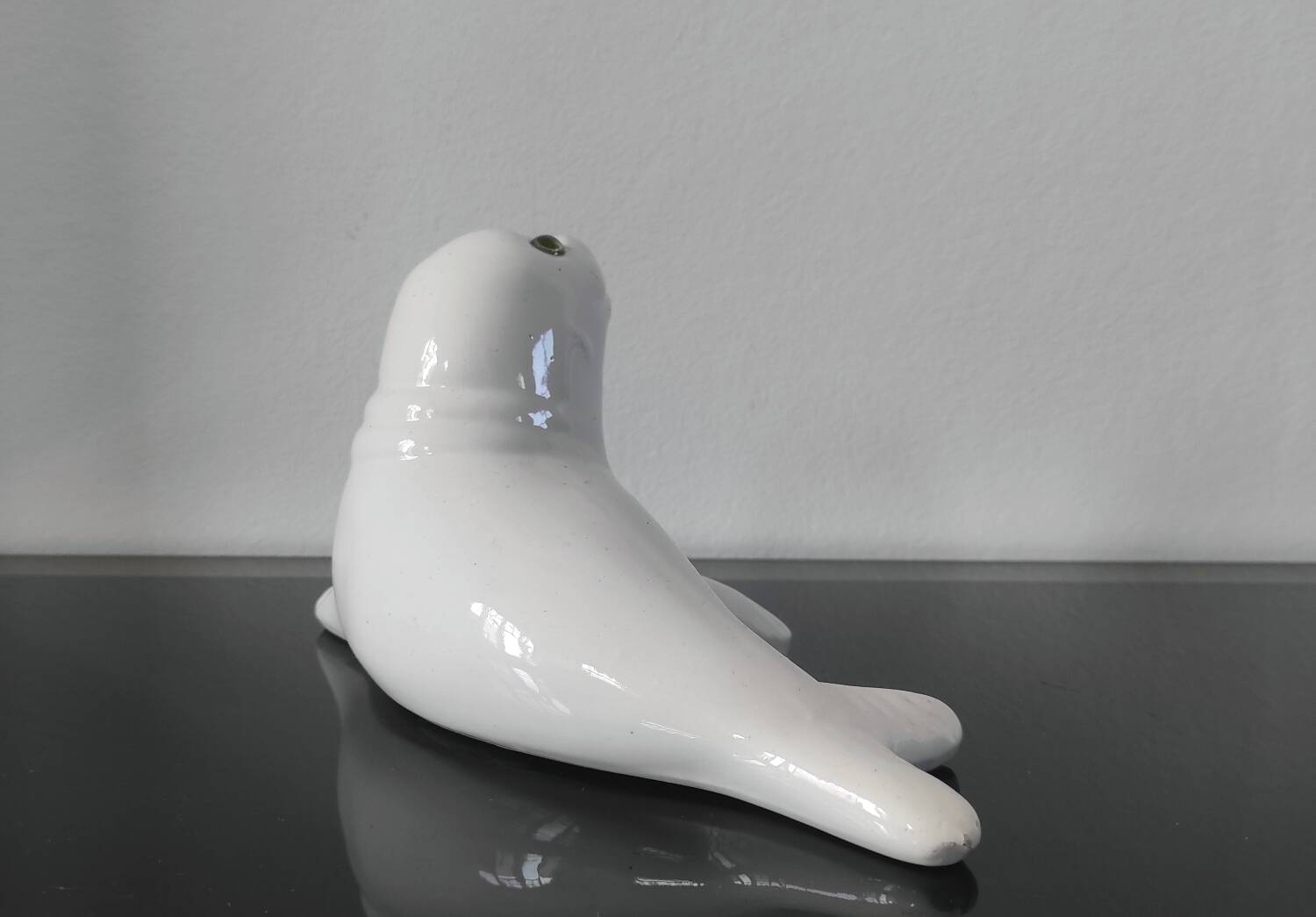 Ceramic glazed "blanchon" seal statuette from Alcobaça – Portugal