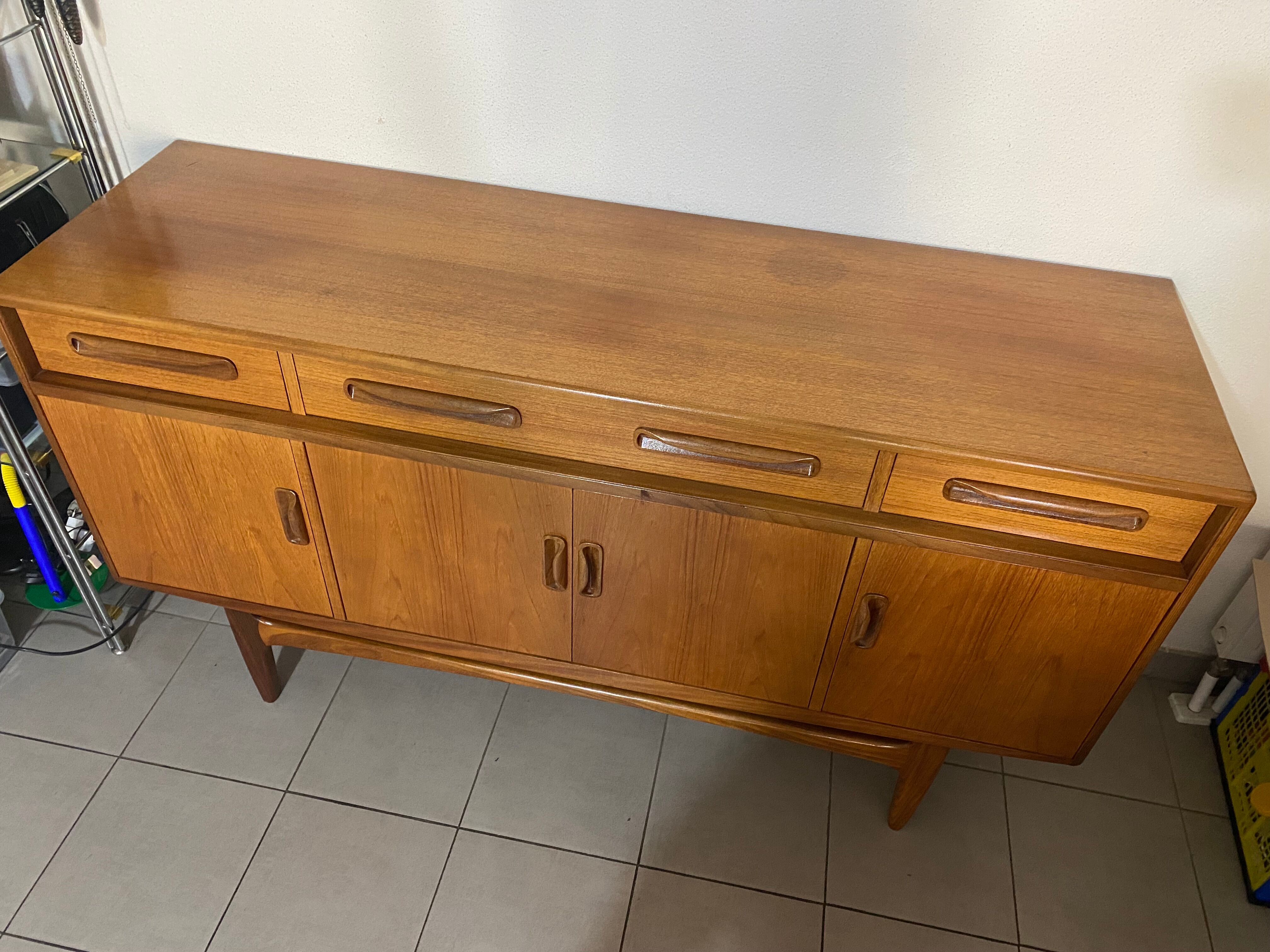Scandinavian teak row G-Plan By Victor Wilkins 1960