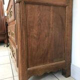 Commode Louis XV en chêne clair 18ème siècle
