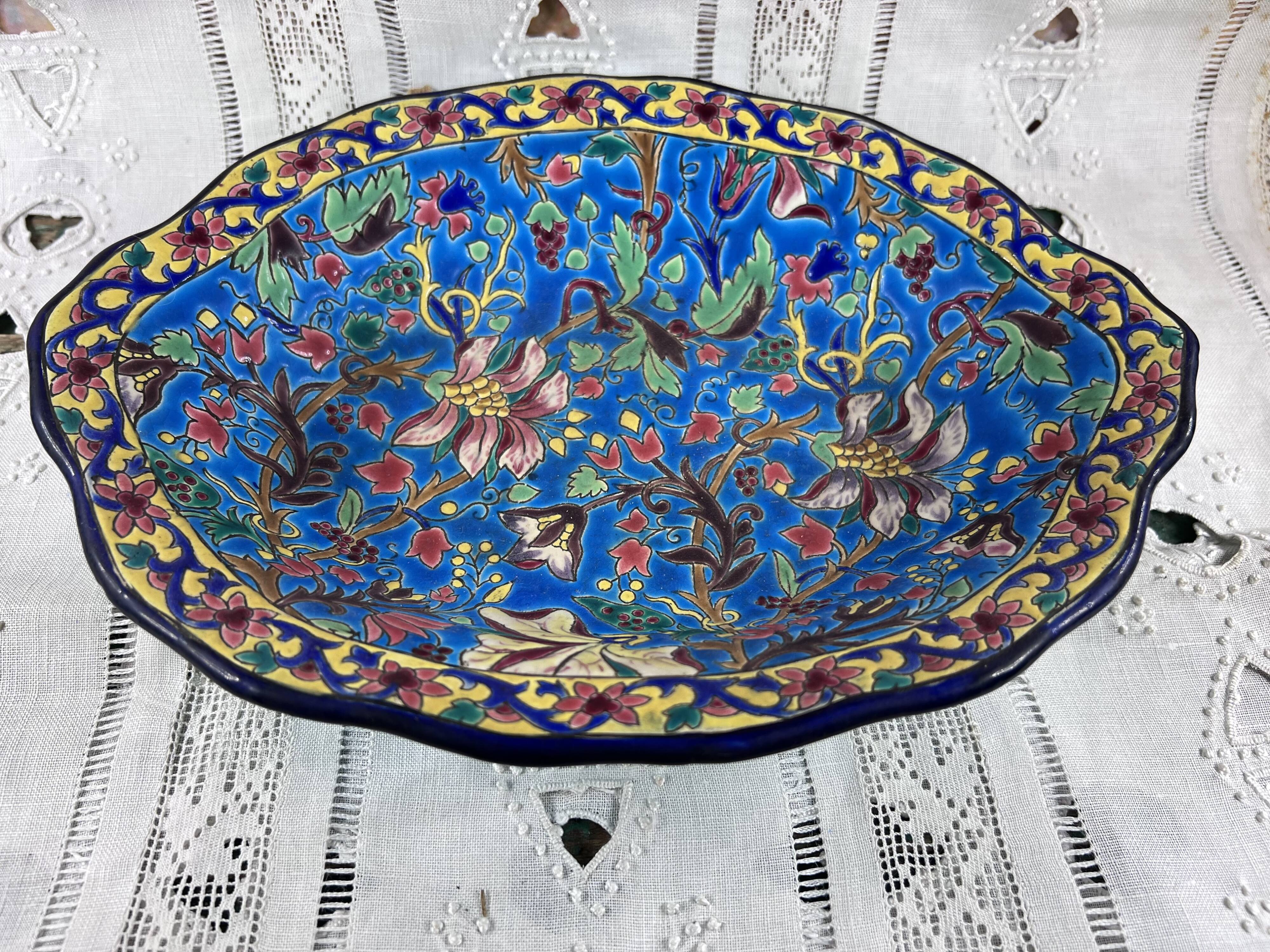 Decorative bowl in Longwy enamels