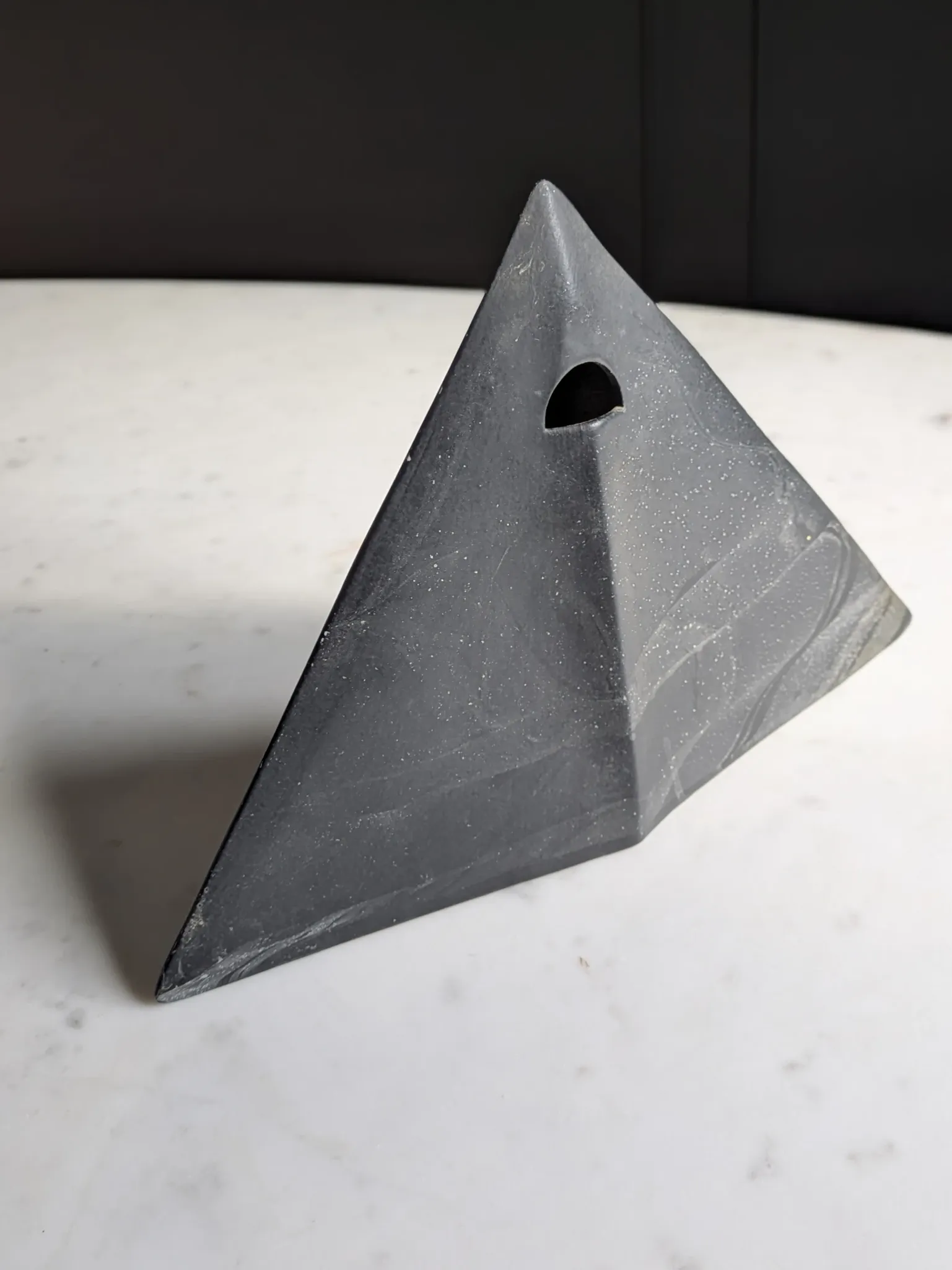 Geometric ceramic vase, mixed clay in IKEBANA & brutalist style