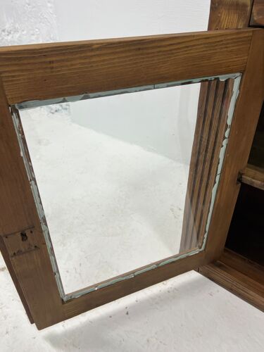 Confiturier vitrine en pin, entièrement restauré