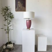 Lampe de table céramique rose et or tripode