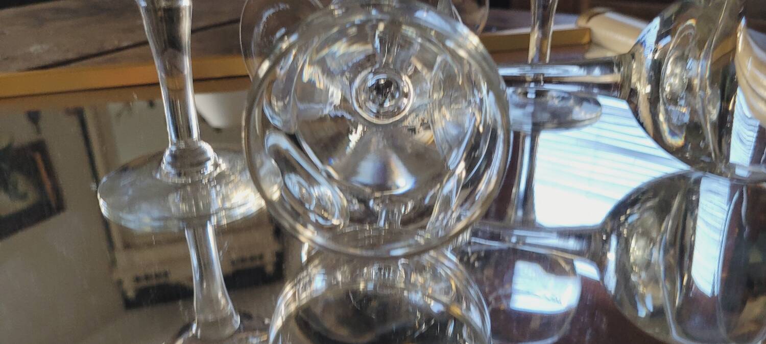 Bistro balloon glasses