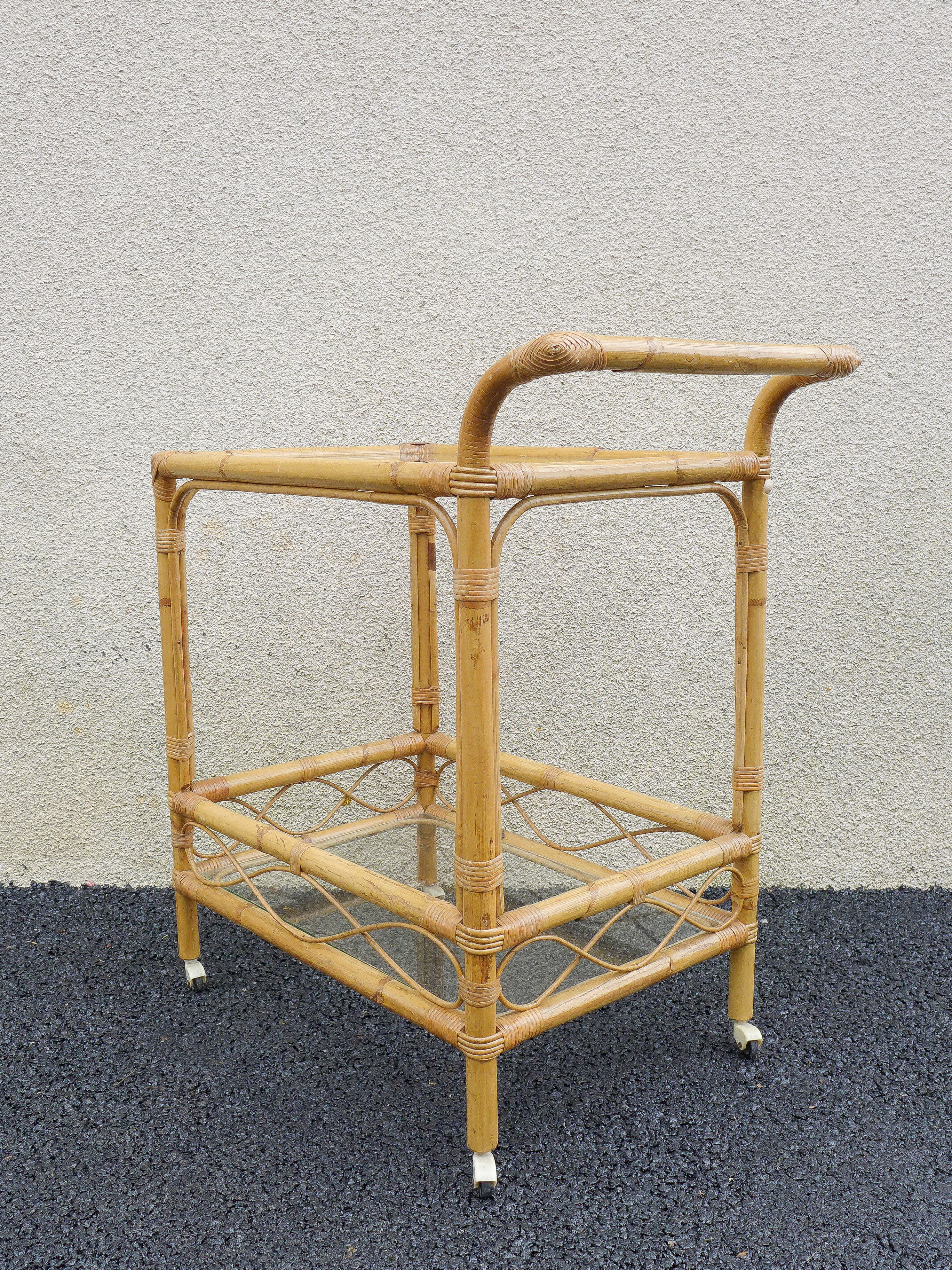 Bamboo service, wheeled cart, rolling bar, bar, vintage dessert