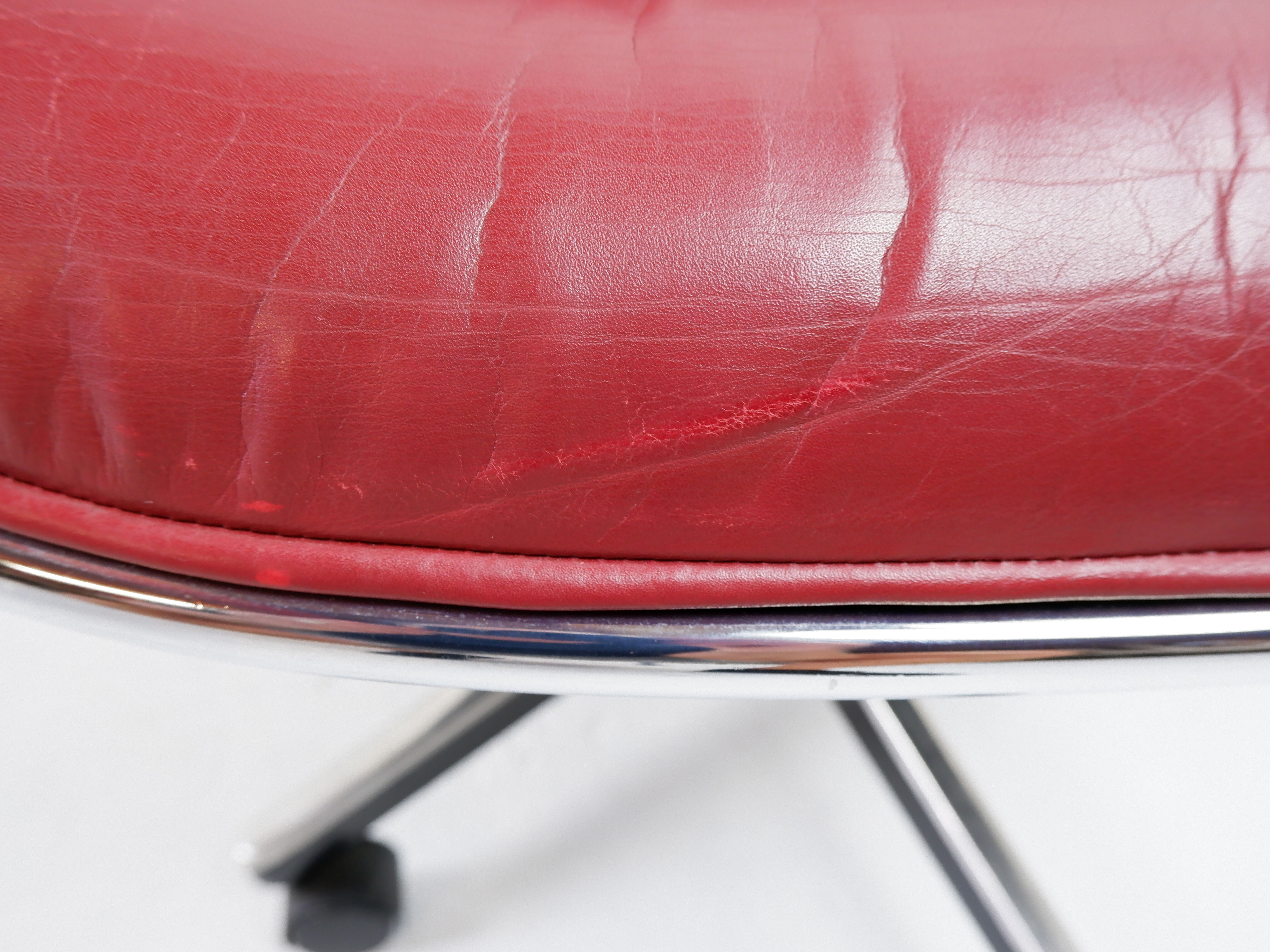 Office Chair by Charles Pollock for knoll