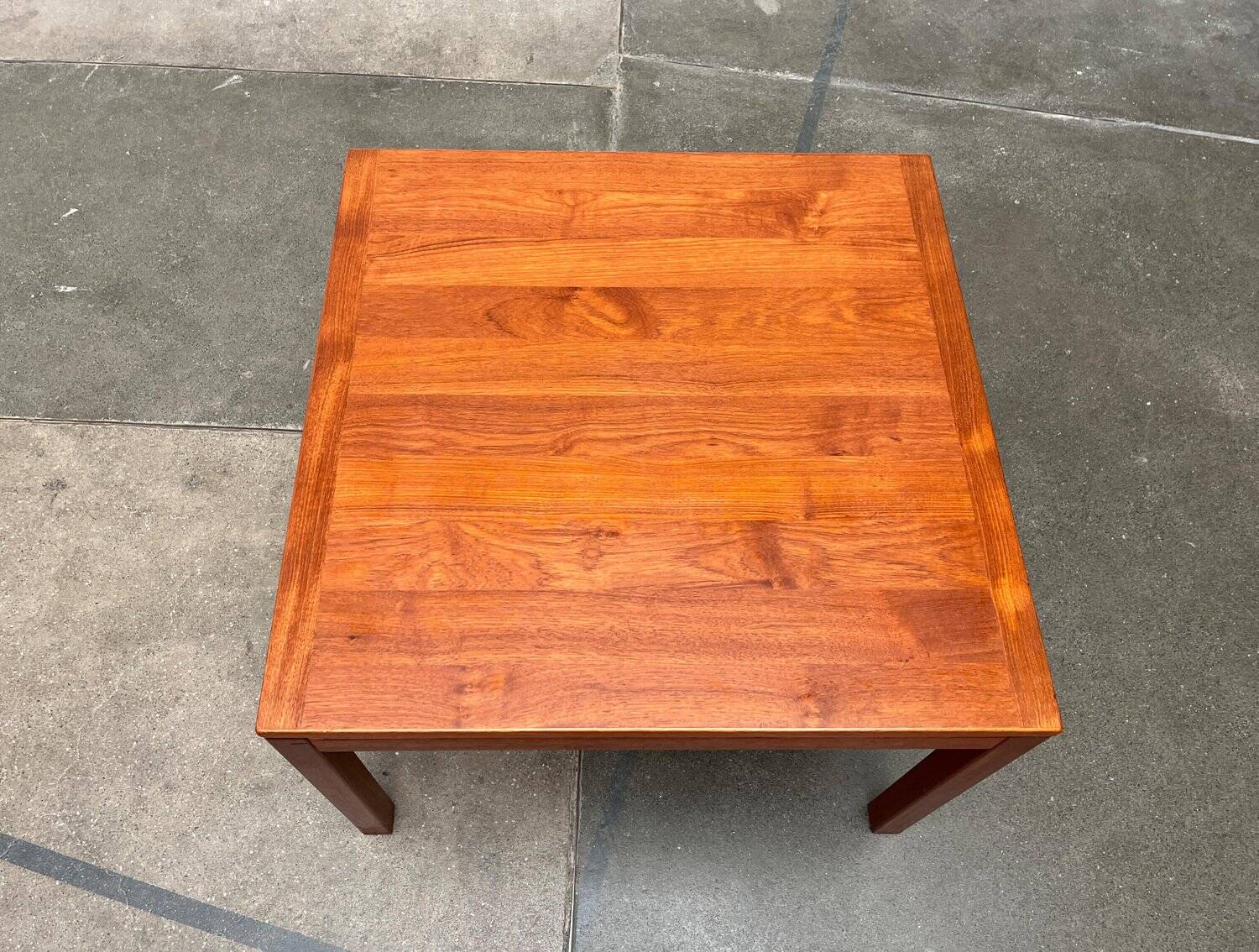 Mid-century teak coffee table from Vejle Möbelfabrik, Denmark, 1960s.