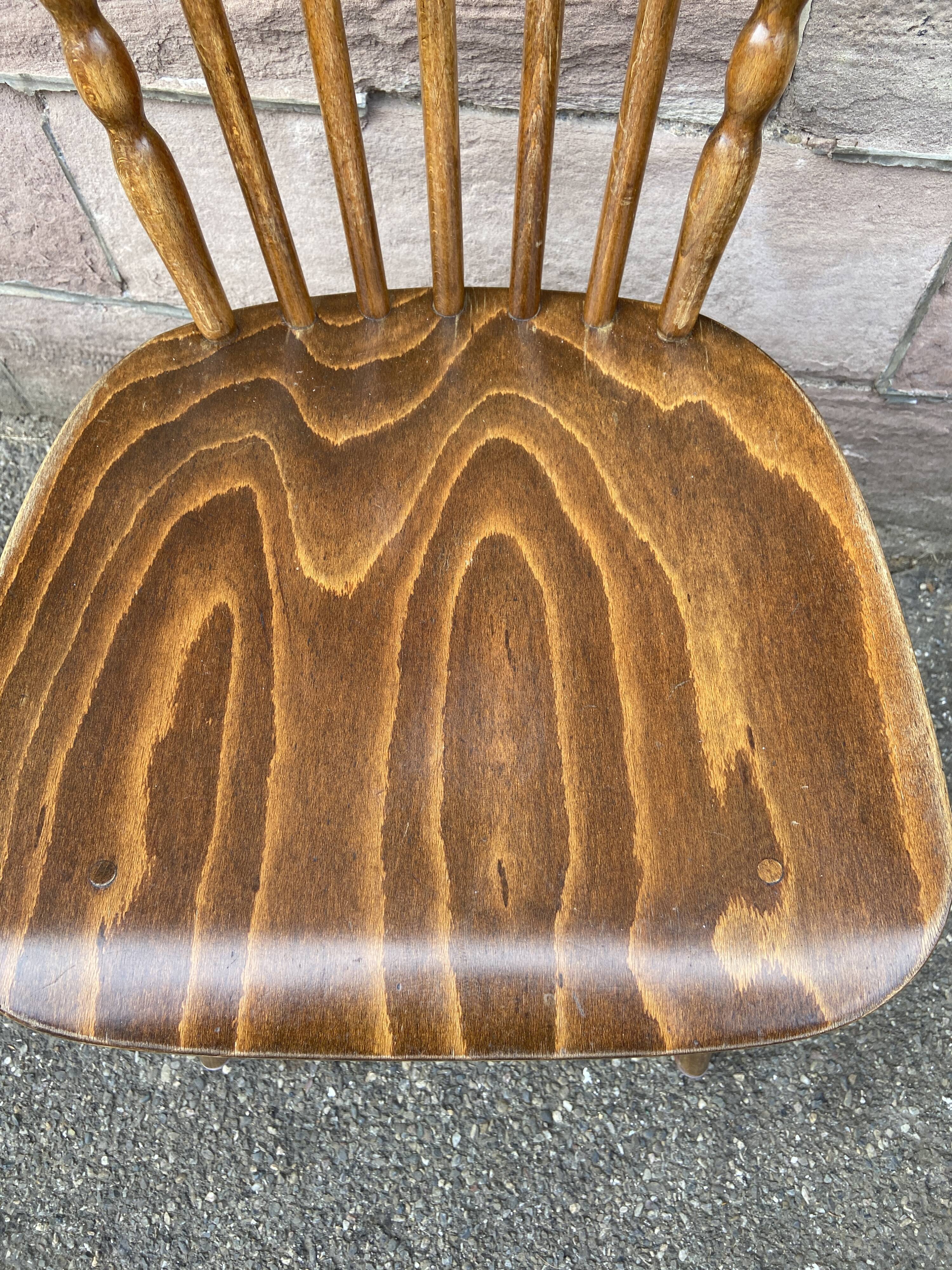 6 anciennes chaises scandinave Lounge Baumann Tapiovaara café bois courbé des années 70