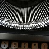 Remington brand typewriter travel riter deluxe