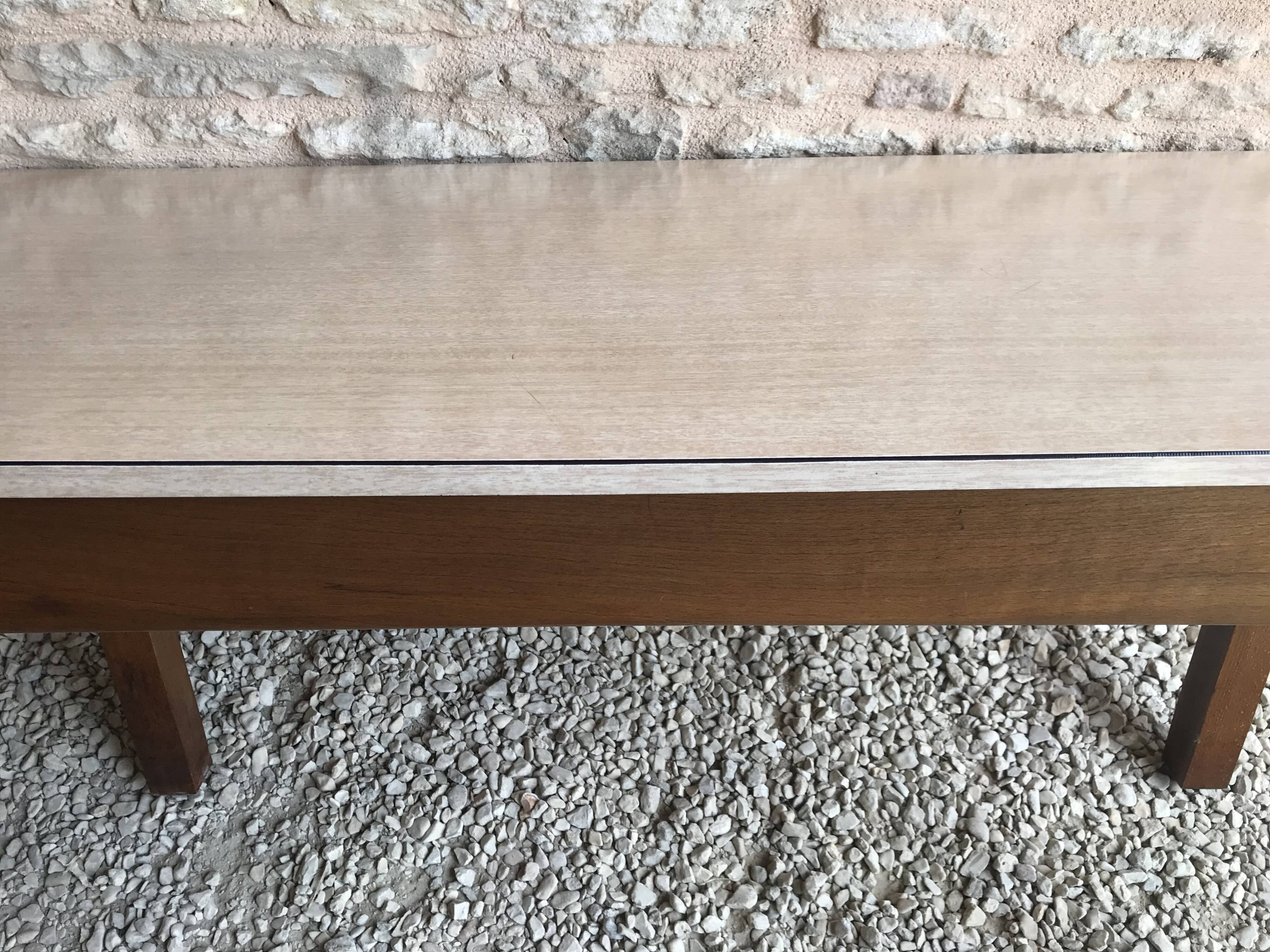 Vintage bistro table half-centuries wood and formica chiné