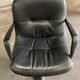 Fauteuil de bureau Strafor pivotant en simili cuir - 1992
