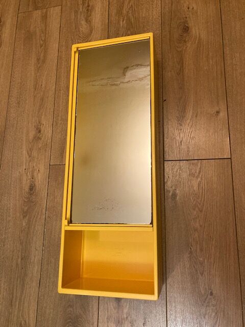 60s plastic toilet