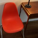 4 Charles Eames DSS chairs for Vitra, Poppy Red