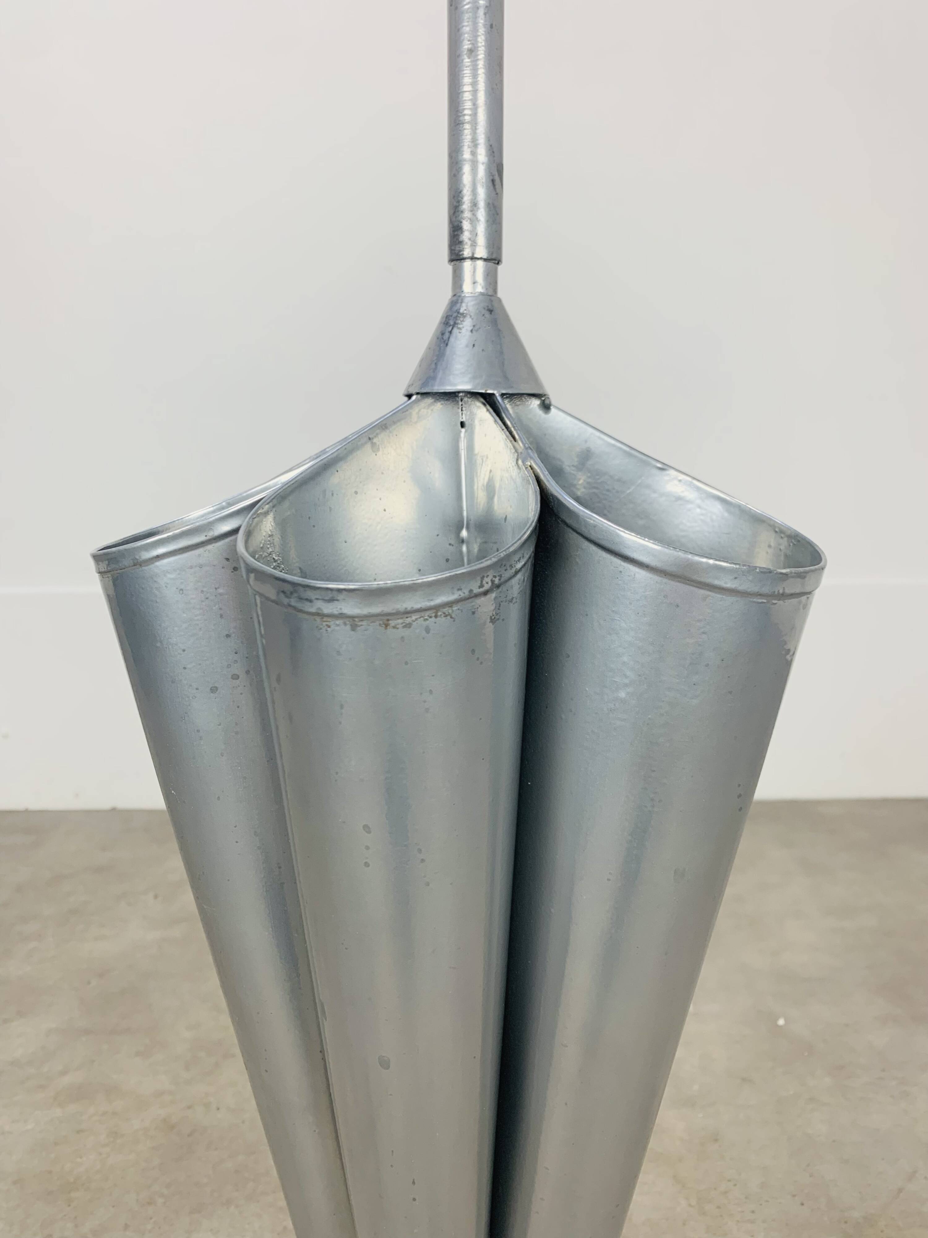 Porte parapluie métal gris 97 cm