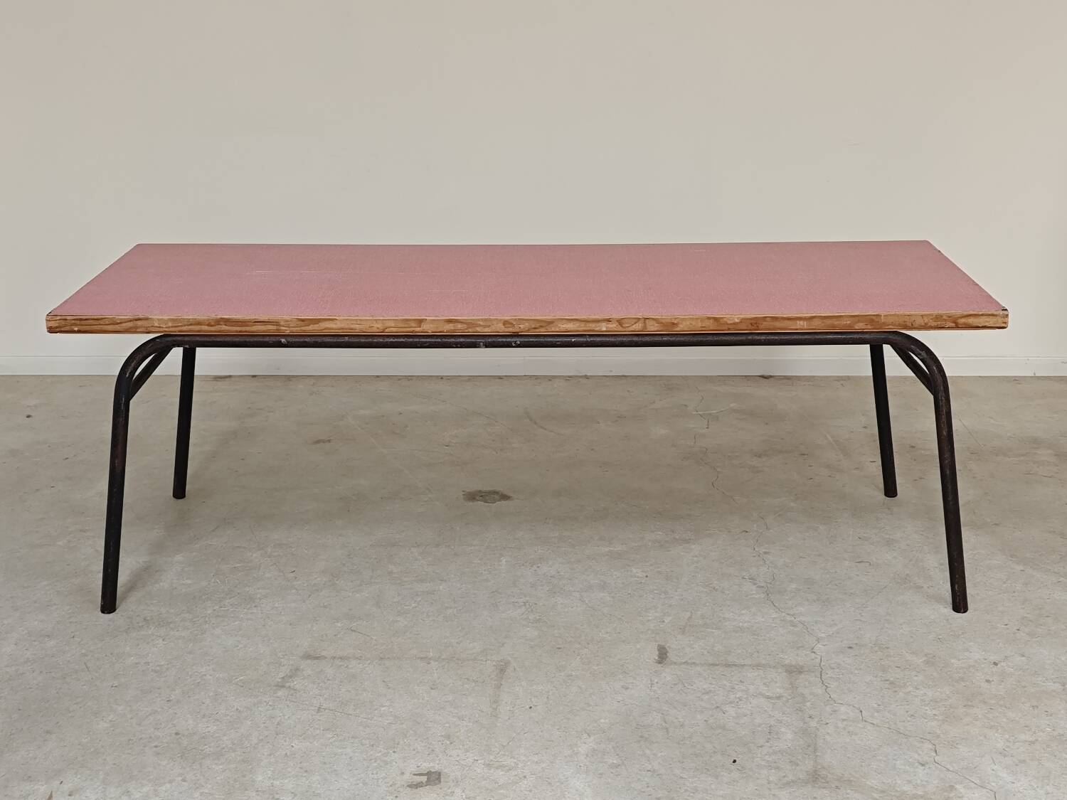 Large canteen table in pink formica and metal.