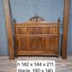 Neo-Gothic bed in solid walnut – Late 19th century