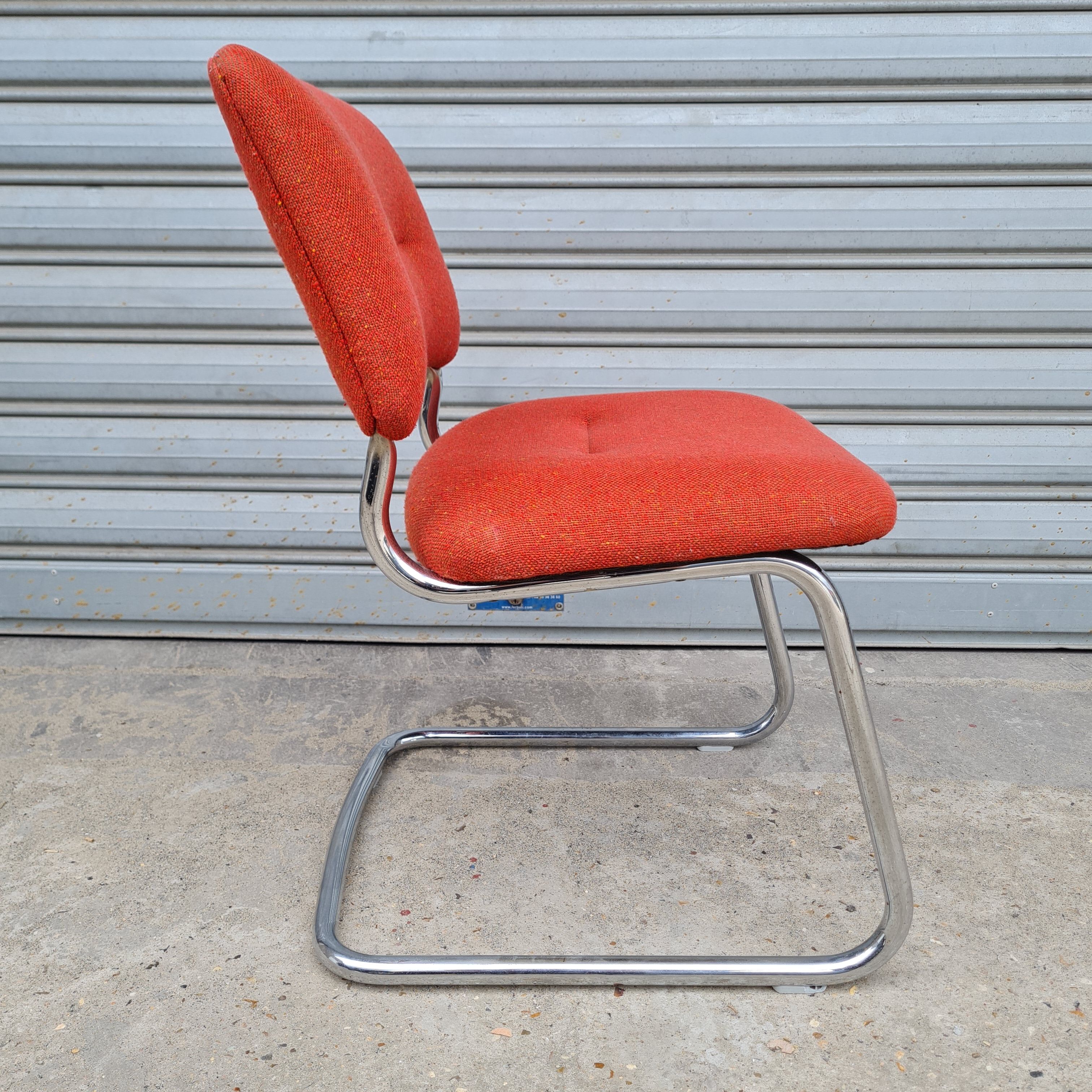 Strafor 1970 heater chair