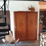 Parisian wardrobe with sliding doors