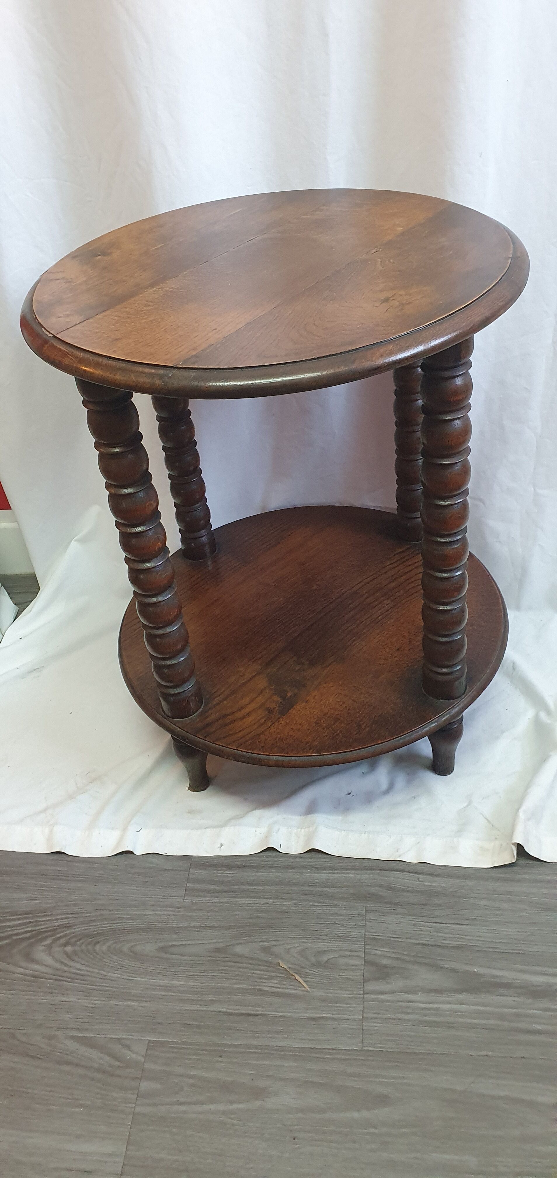 Round console extra cabinet