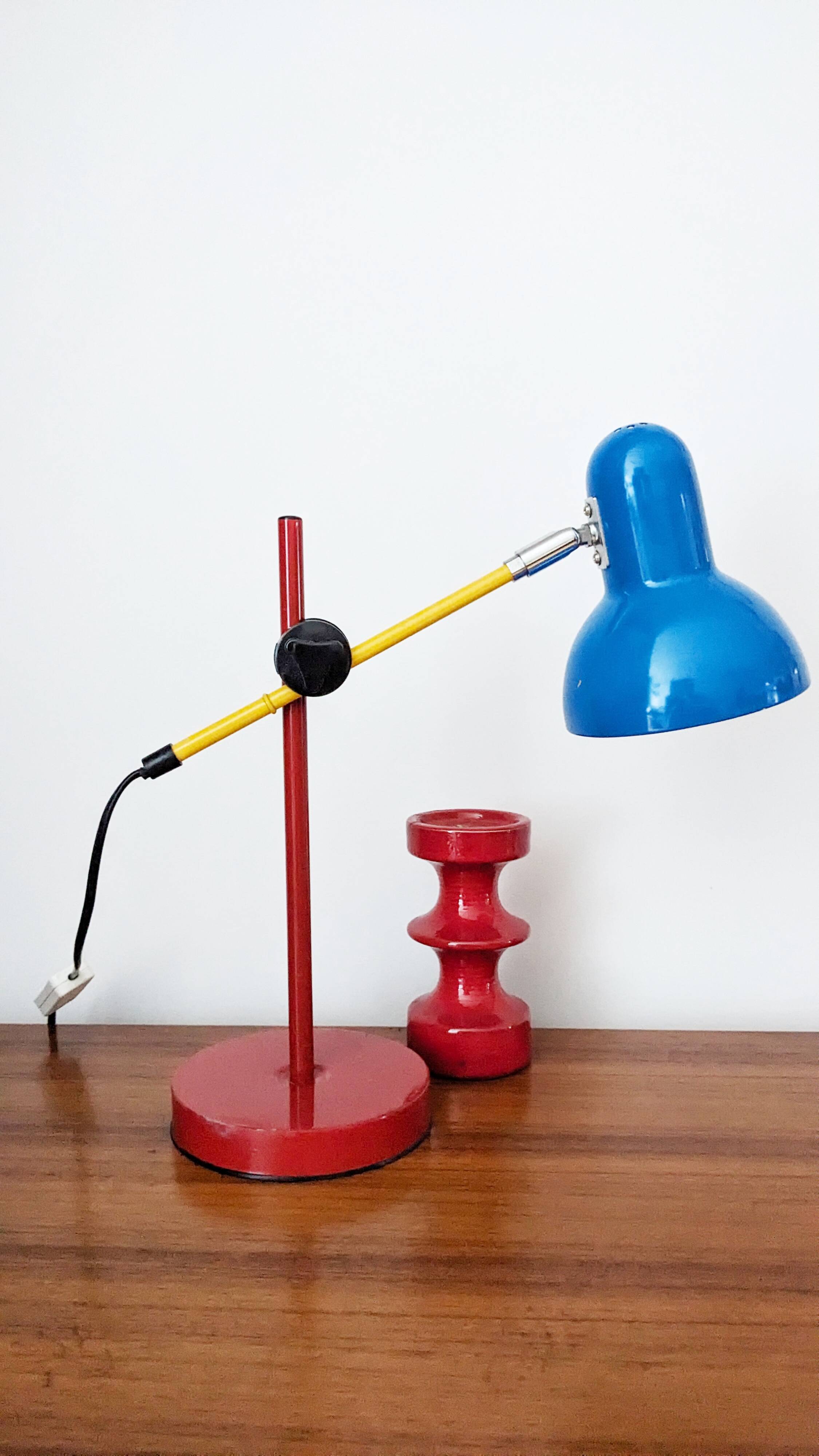 Articulated lamp from the 80s