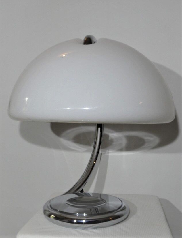 Light serpente of Elio Martinelli