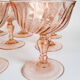 Coupes à champagnes vintages en verre rose