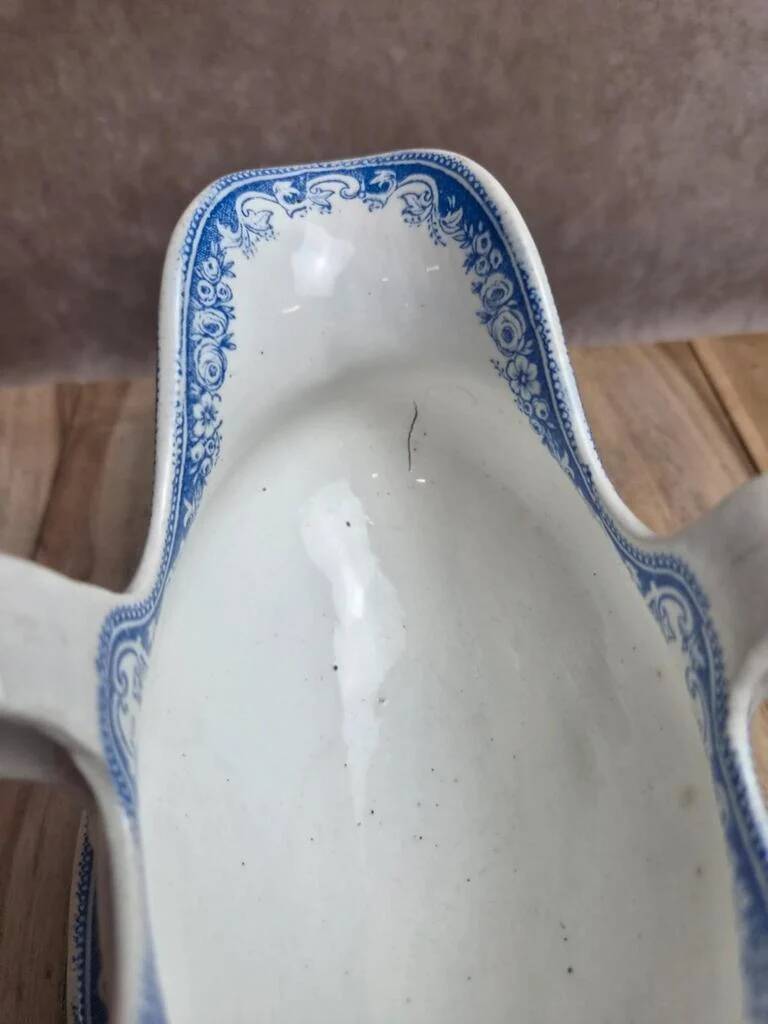 Antique sauce boat Jules Vieillard & Cie Bordeaux – Garland model - Fine earthenware 19th century