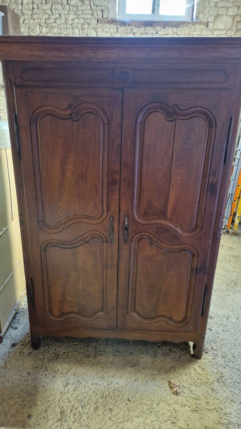 18th century wardrobe