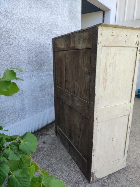 Patinated Parisian wardrobe