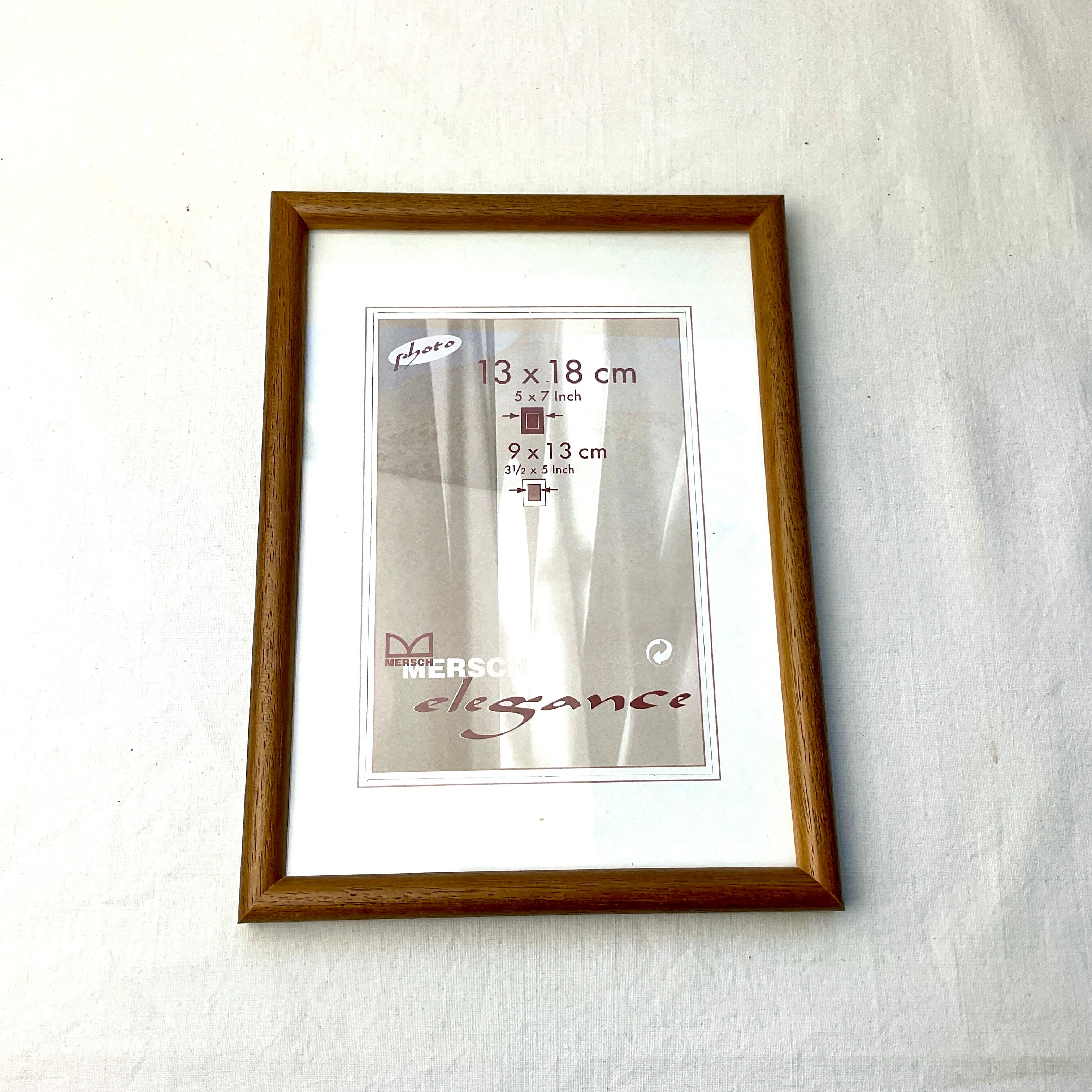 Wooden wall frame Mersch